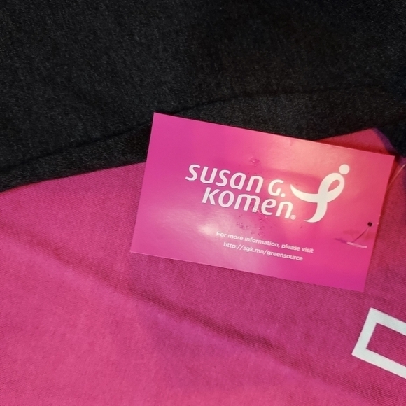 Susan G. Komen 4 shirts NWT Breast Cancer Awarness Shirts - Picture 13 of 14